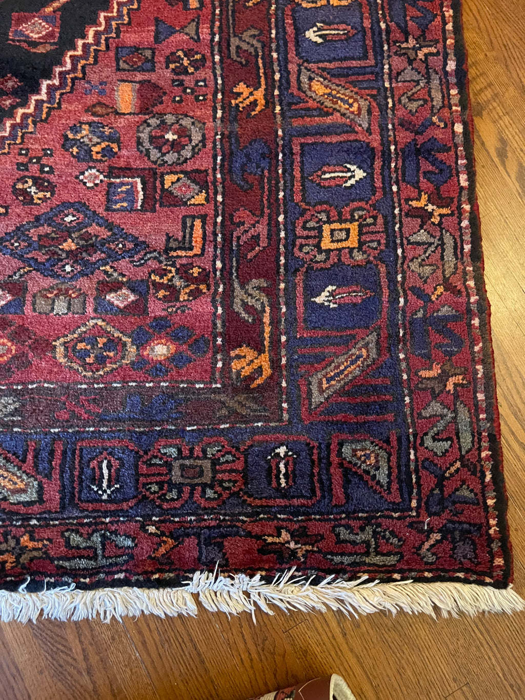 Antique Lilihan Handwoven Rug – All Wool Persian Carpet with Traditional Design