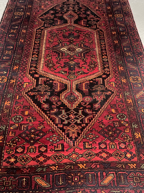 Antique Lilihan Handwoven Rug – All Wool Persian Carpet with Traditional Design