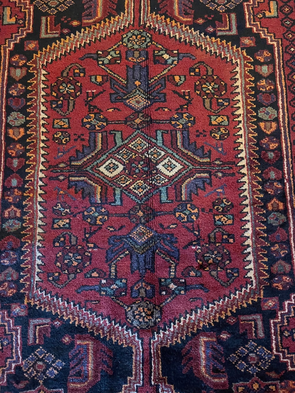 Antique Lilihan Handwoven Rug – All Wool Persian Carpet with Traditional Design