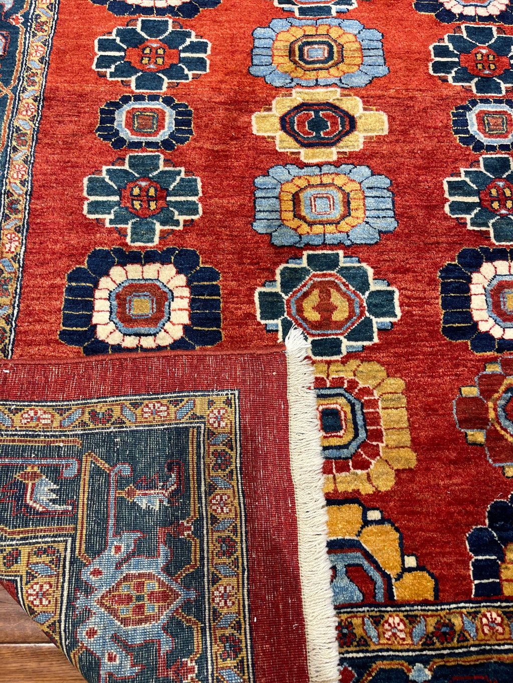 Qashqaei rug