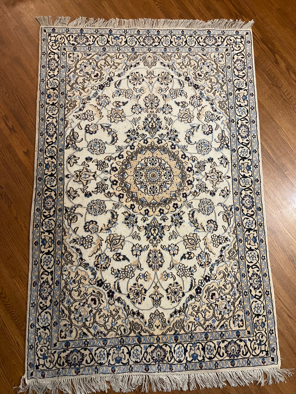 Luxury Nain Persian Rug -Handmade Wool & Silk carpet