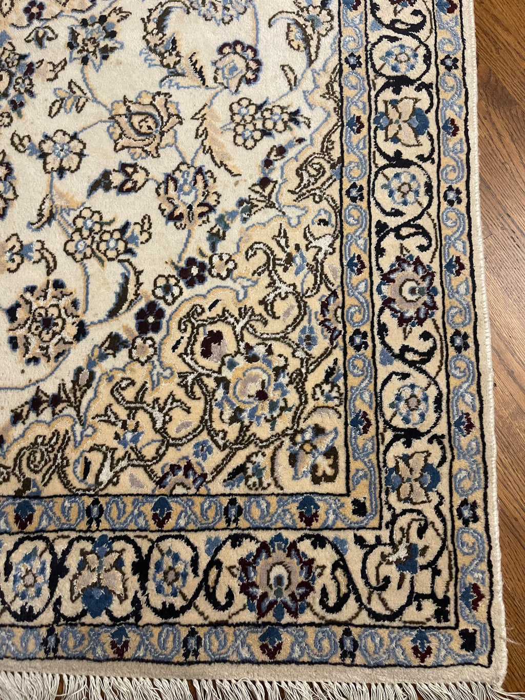 Luxury Nain Persian Rug -Handmade Wool & Silk carpet