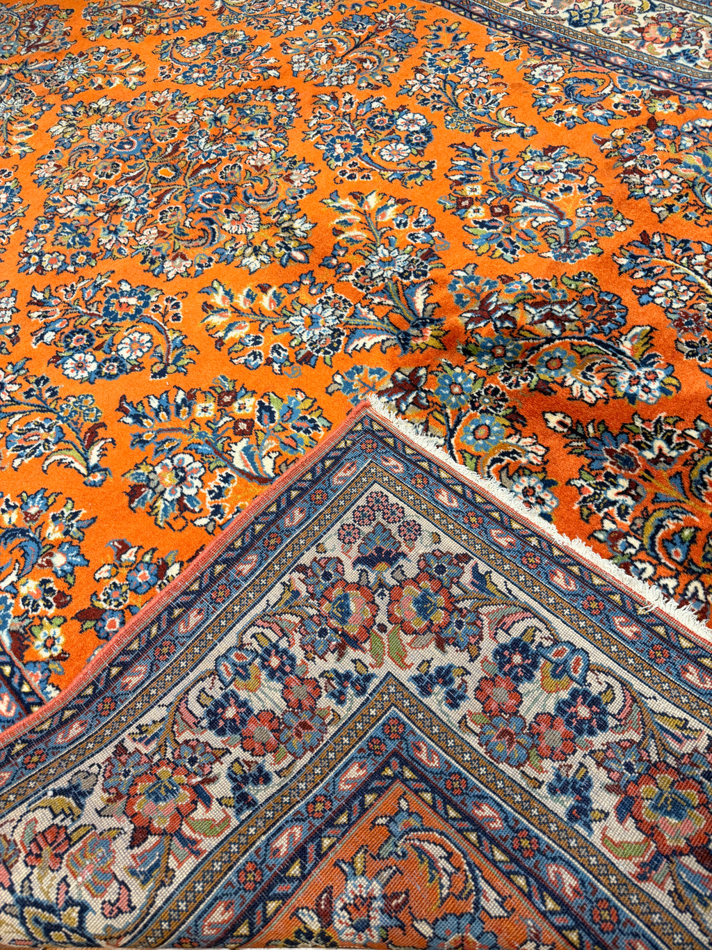 Premium Sarouk Persian Rug - Handmade  Wool &Silk Carpet
